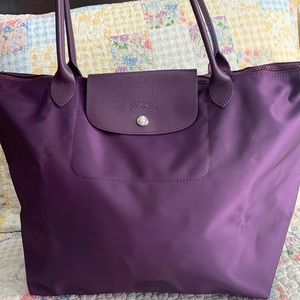 Longchamp Le Pliage NEO - discontinued model in the color purple.